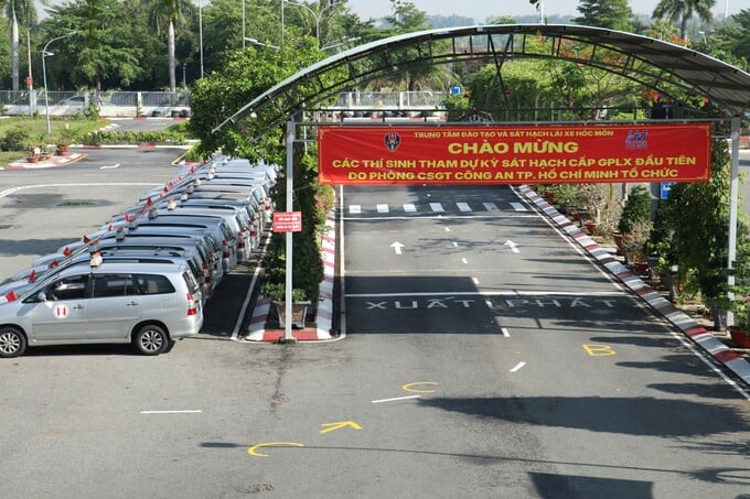 Phòng CSGT chuẩn bị kỹ lưỡng về chuyên môn nghiệp vụ và cơ sở vật chất   để phục vụ công tác tổ chức sát hạch cấp GPLX