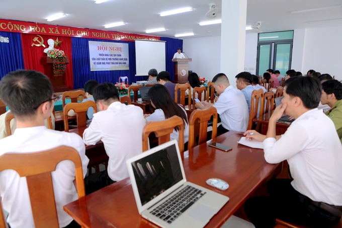 Quang cảnh hội nghị
