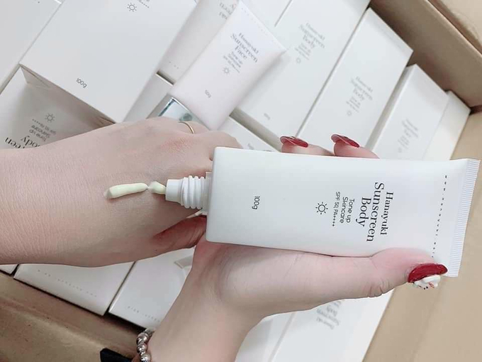 Đình chỉ lưu hành, thu hồi trên toàn quốc lô sản phẩm Hanayuki Sunscreen Body - Hộp 1 tuýp 100 gam