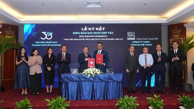 Nestlé Việt Nam và Đại học Quốc gia TP. HCM đã ký kết hợp tác thực thi mô hình “3 nhà”