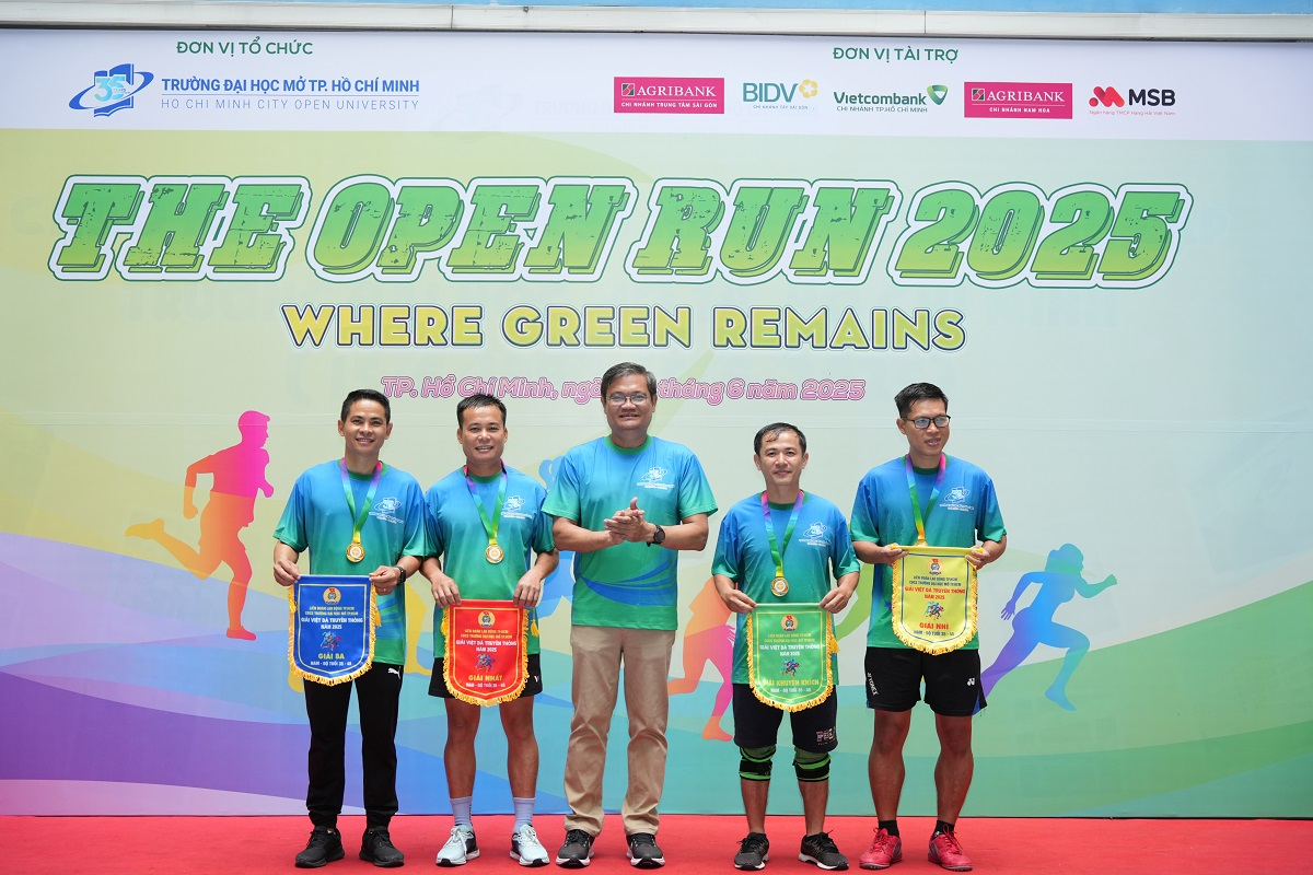 Giai-chay-viet-gia-truyen-thong-truong-dai-hoc-mo-tphcm-3