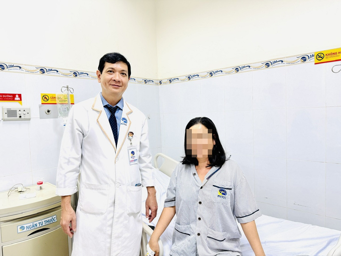 Bệnh nhân có thể tự đi lại và sinh hoạt bình thường sau 1 ngày phẫu thuật (Ảnh: BVCC)