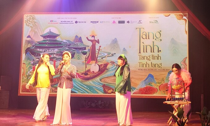 Chương trình nghệ thuật “Tang Tình Tang Tính Tình Tang” với chủ đề Nồng nàn hương sắc hhương Nam