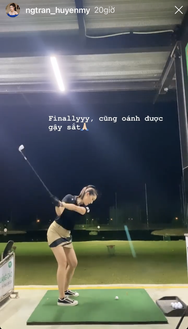 "Không hẹn mà gặp" hội mỹ nhân Việt đều check-in ở sân golf: 1 buổi chơi golf có lợi ích bằng 1 tuần tập thể dục nên bảo sao không mê cho được - Ảnh 1. "Không hẹn mà gặp" hội mỹ nhân Việt đều check-in ở sân golf: 1 buổi chơi golf có lợi ích bằng 1 tuần tập thể dục nên bảo sao không mê cho được - Ảnh 1.