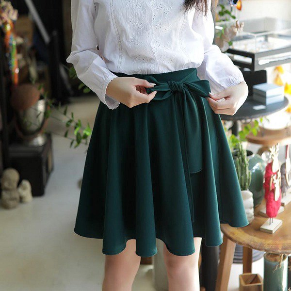 dien chan vay xoe rat mat me, nhung nang can biet cach chon de che di nhuoc diem voc dang - 1