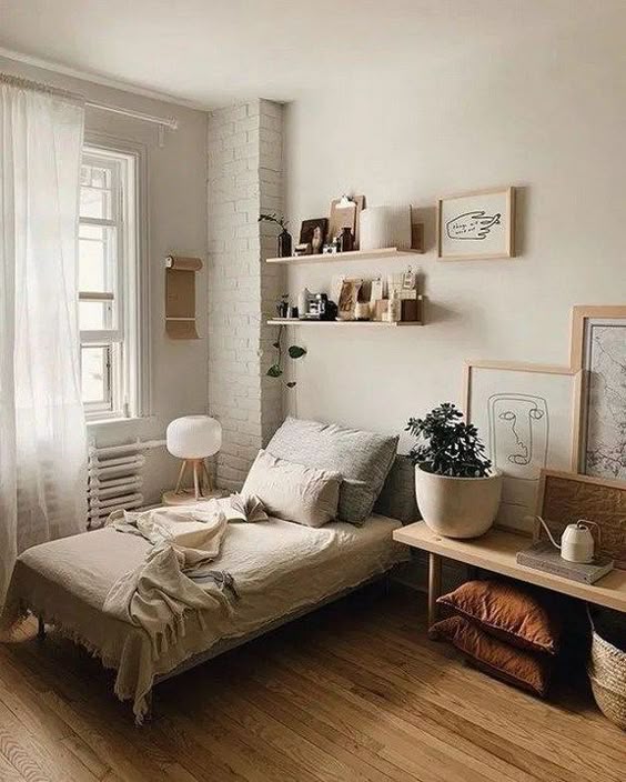 10 Simple and Creative Tips on How to Make a Small Bedroom Look Larger