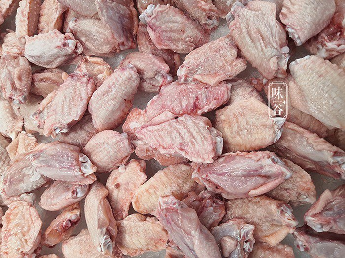 mua canh ga dong lanh, nhin vao phan nay thay day hay mong la biet no tuoi hay khong - 1
