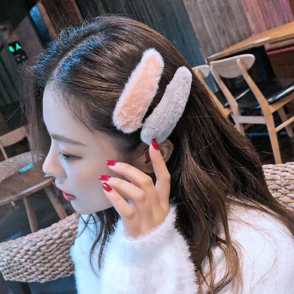 hot xoai va ti thứ khong dung tới, nhung chị em vẫn biến thành phụ kiện thời thượng - 1