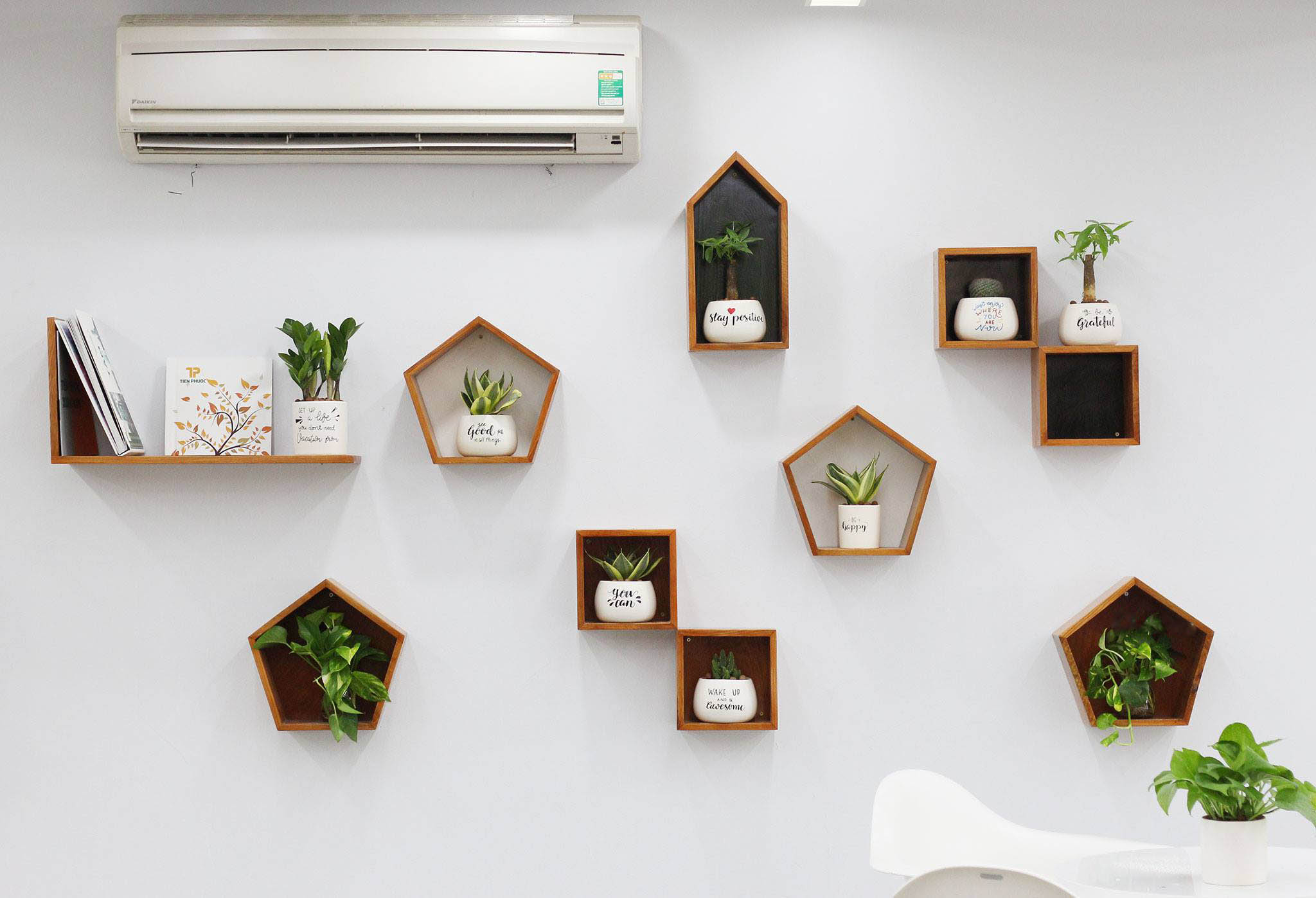 Chị em mê sống ảo, đừng bỏ qua những món đồ siêu tiết kiệm, giúp biến ngôi nhà thành studio thu nhỏ - Ảnh 10. Chị em mê sống ảo, đừng bỏ qua những món đồ siêu tiết kiệm, giúp biến ngôi nhà thành studio thu nhỏ - Ảnh 10.