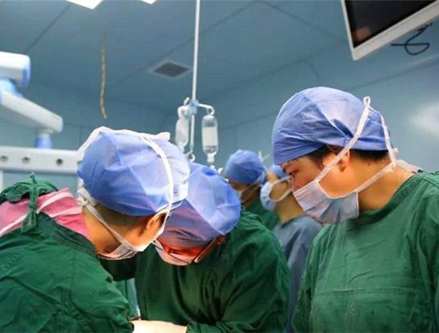 bac si nam do de khien chi em nguong do mat nhung hay nghi den 3 loi the nay! - 3