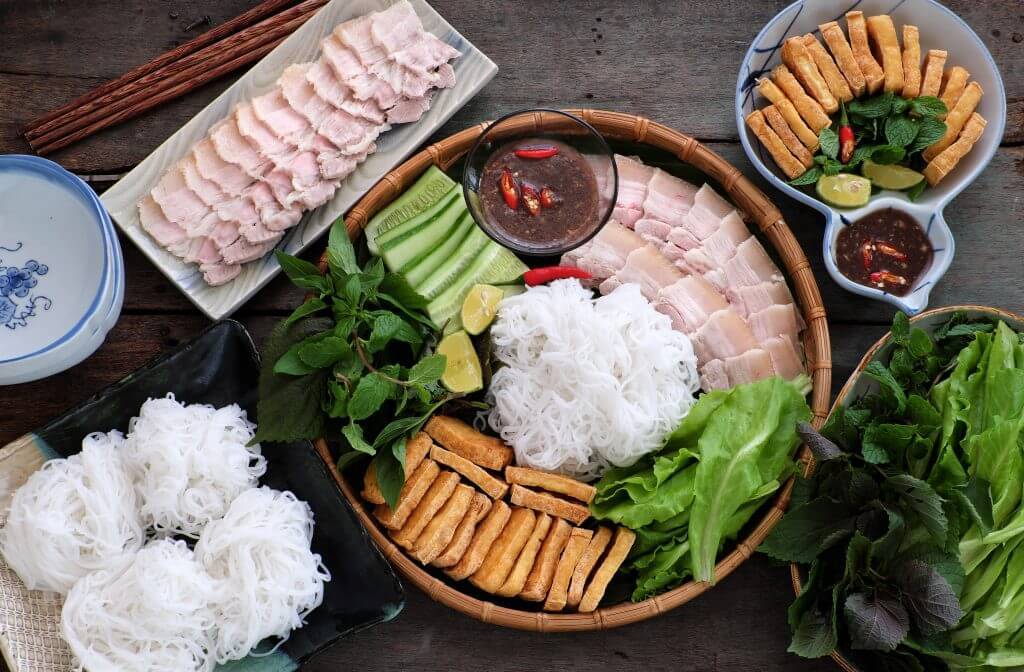 Cách làm bún đậu mắm tôm ngon ngất ngây ăn một lần là ghiền