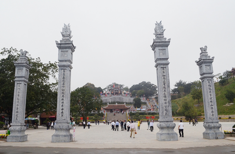 Sẵn sàng khai hội đền Cửa Ông