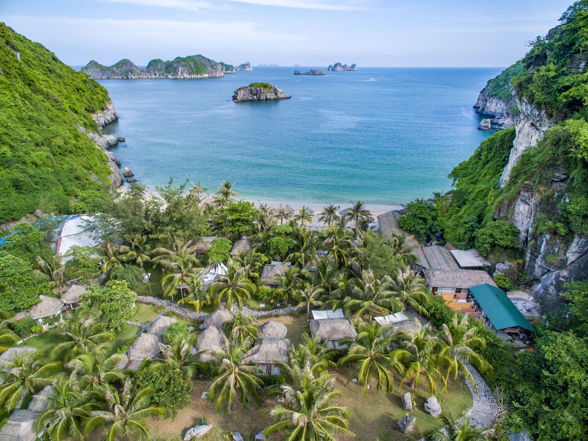 Đánh giá khách sạn Cát Bà Beach Resort