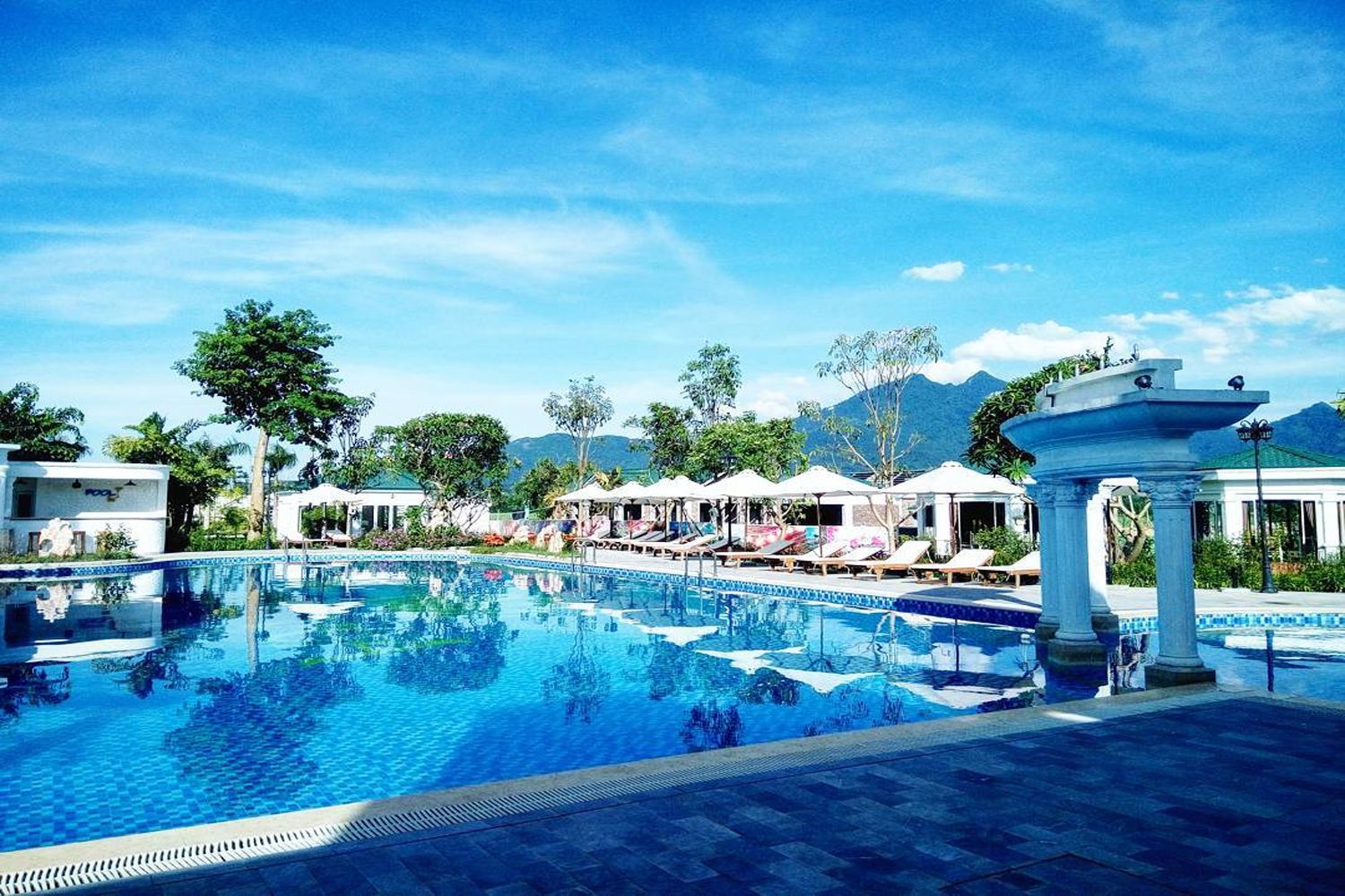 Vườn Vua Resort & Villa