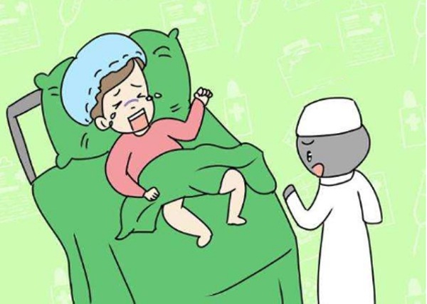 7 sai lam khi sinh con khien me dau don, mat suc, em be lai kho ra - 1