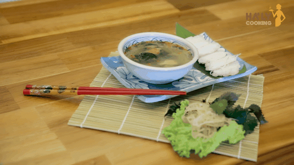 cuoi tuan lam 5 mon an kem bun de do phai nau com ngay nang - 6