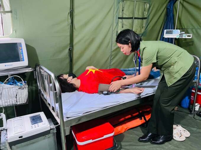 Lều y tế hỗ trợ người dân tham gia sự kiện diễu binh, diễu hành Kỳ niệm 90 năm Quốc khánh 2/9