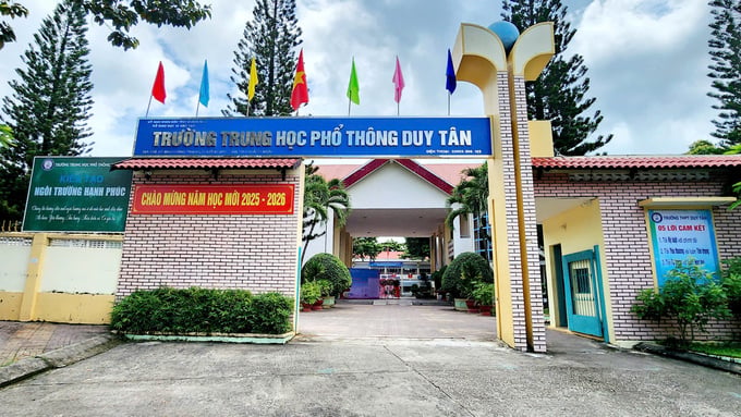 Trường THPT Duy Tân, phường Đắk Cấm, tỉnh Quảng Ngãi