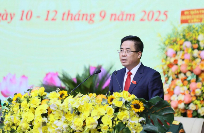 Ông Nguyễn Hoàng Giang - Chủ tịch UBND tỉnh Quảng Ngãi - phát biểu tại phiên trù bị Đại hội đại biểu Đảng bộ tỉnh lần thứ I nhiệm kỳ 2025 - 2030