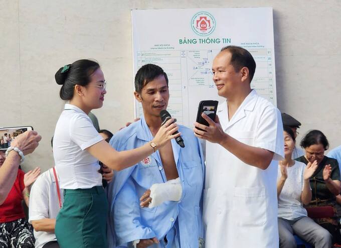 Nhiều bệnh nhân chia sẻ sự xúc động khi tham gia chương trình âm nhạc đặc biệt trong bệnh viện