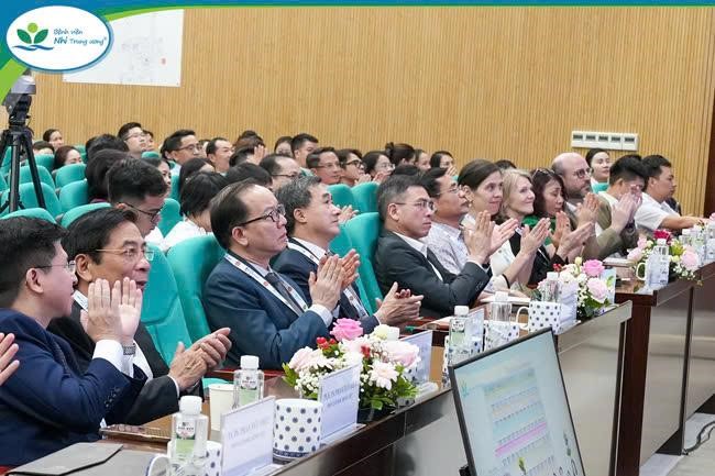 Các đại biểu tham dự Lễ mít-tinh (Ảnh: BVNTW)