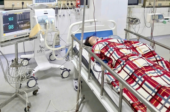 Bệnh nhân điều trị tại viện (Ảnh: Bệnh viện cung cấp)
