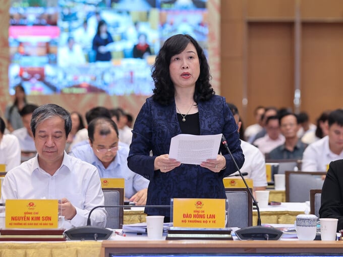 Bộ trưởng Đào Hồng Lan hia sẻ tại Phiên họp lần thứ 4 của Ban chỉ đạo của Chính phủ về phát triển khoa học công nghệ, đổi mới sáng tạo, chuyển đổi số và Đề án 06