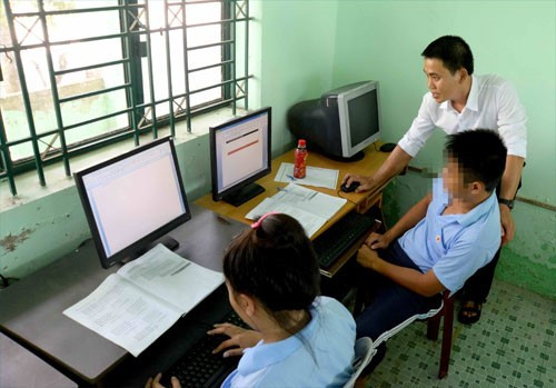 Anh Tuấn chăm chỉ học tập khi ở trong trại cai nghiện tập trung (Ảnh: Mạnh Vũ)