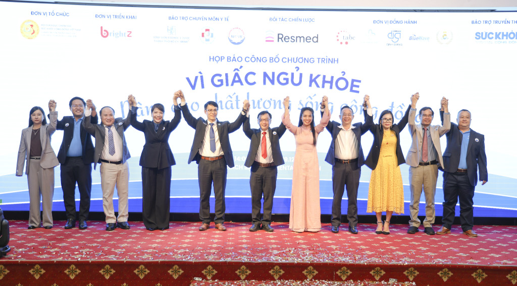 Cam kết đồng hành chiến dịch “Vì giấc ngủ khỏe, nâng cao chất lượng sống cộng đồng” (Ảnh: BTC)