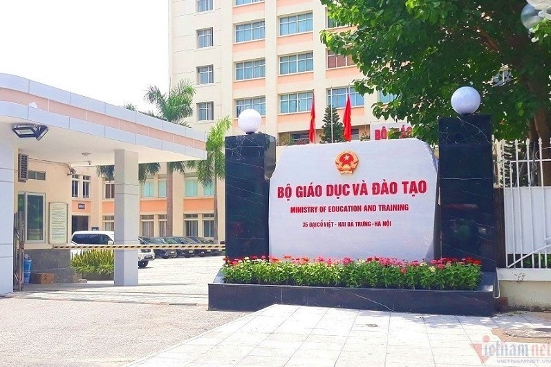 bo-giao-duc-huy-quyet-dinh-xem-xet-ky-luat-13-can-bo-lien-quan-gian-lan-thi-cu-2018-2-16666079453501472335898-174058398417483504066