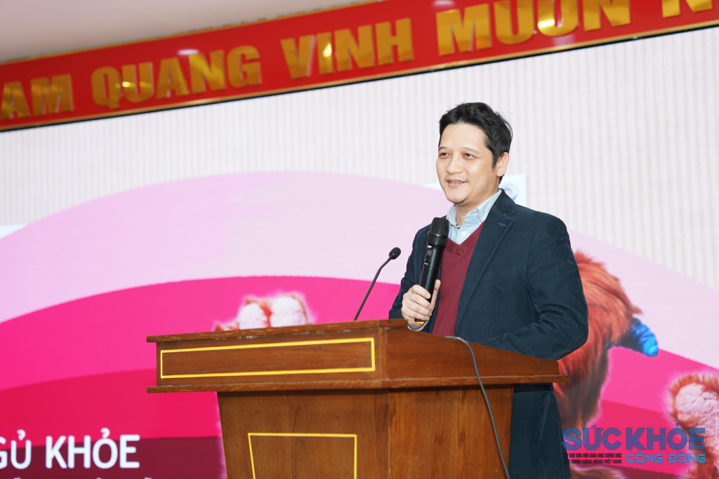 PGS.TS.BS Lê Hoàn – Trưởng khoa Hô hấp, Bệnh viện Đại học Y Hà Nội chia sẻ