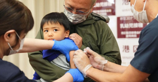 Nhật Bản tiêm vaccine COVID-19 cho trẻ dưới 5 tuổi