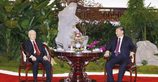 Tổng Bí thư Nguyễn Phú Trọng dự Tiệc trà cùng Tổng Bí thư, Chủ tịch Trung Quốc Tập Cận Bình