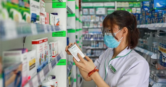 Chính phủ chỉ đạo tạo điều kiện cho việc mua sắm, đấu thầu thuốc, trang thiết bị, vật tư y tế