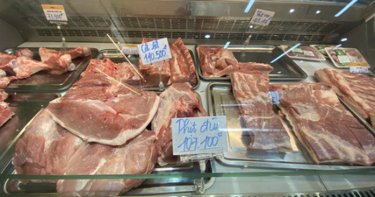 10 tháng qua, Việt Nam đã chi tới gần 200 triệu USD để nhập khẩu thịt lợn
