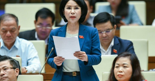 Hà Nội ghi nhận 10 tháng đầu năm có 586 nhân viên y tế nghỉ việc