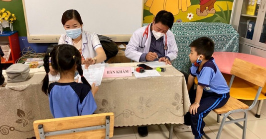 TP.HCM phấn đấu 100% trường từ mẫu giáo đến THPT có nhân viên y tế chuyên trách 
