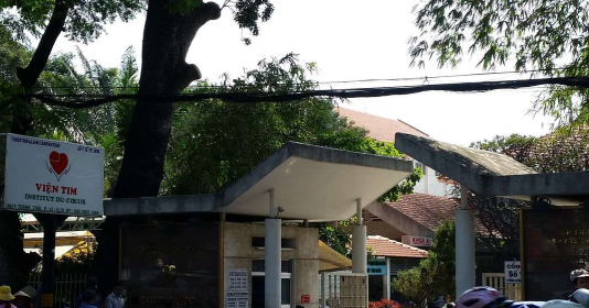 Giám đốc Viện Tim TP.HCM khẳng định 'chưa bao giờ chậm lương dù chỉ một ngày'