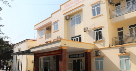 Một bệnh viện ở Ninh Bình nợ lương do bệnh nhân ít, nguồn thu giảm