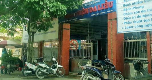 Giám đốc Bệnh viện Da liễu Thái Bình bị bắt vì 'tuồn' thuốc bên ngoài vào bán