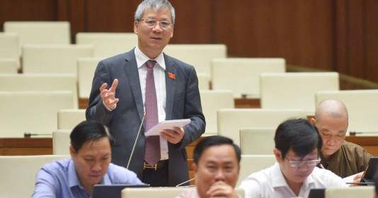 ĐBQH: 'Quy định liên quan giá dịch vụ y tế hoặc rất mờ ảo hoặc gần như không có'