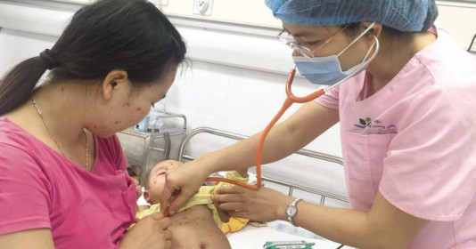 Thủy đậu, dịch bệnh đang 'nóng' nhất tại Hà Nội