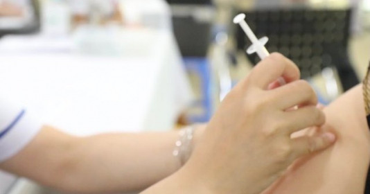 Hướng dẫn mới về đối tượng tiêm chủng vaccine bắt buộc