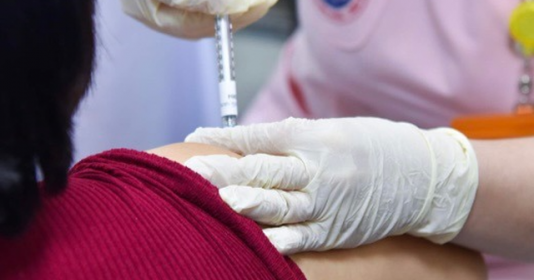 Sẽ đưa vaccine COVID-19 vào tiêm chủng thường xuyên