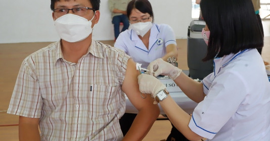 TPHCM: Nhiều vaccine trong tiêm chủng mở rộng đã hết và sắp hết