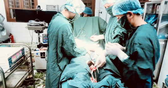 Hội chẩn qua Tele Health, phẫu thuật kịp thời ca bệnh khó trên đảo Bạch Long Vĩ