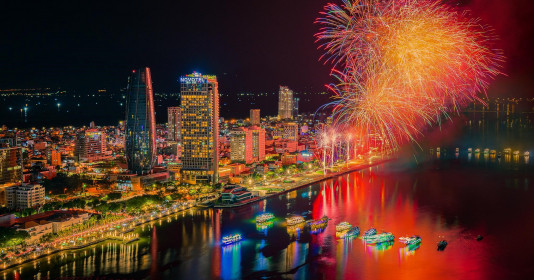 Hai cựu quán quân Lễ hội pháo hoa quốc tế Đà Nẵng ấn tượng khi trở lại Đà Nẵng sau đại dịch