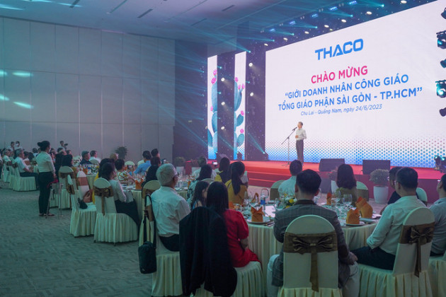 Giới Doanh nhân Công giáo Tổng giáo phận Sài Gòn – TP. Hồ Chí Minh thăm KCN THACO Chu Lai