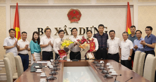 Bộ Xây dựng công bố quyết định bổ nhiệm nhân sự mới