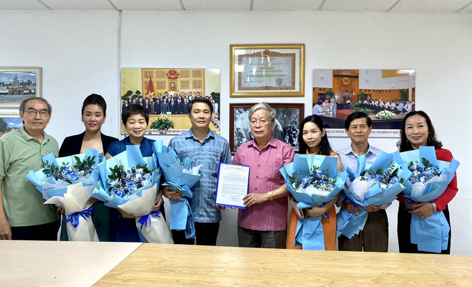 Trao Quyết định bổ nhiệm Hội đồng Quản lý CLB Đại sứ Sức khỏe cộng đồng